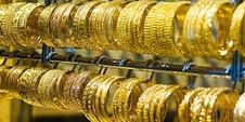 کاهش شدید معاملات طلا و سکه در دو ماه آینده؛ سقوط نفت طلا را ارزان می‌کند؟