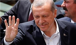 اردوغان پس از پیروزی در انتخابات ریاست جمهوری،سجده شکر بجای آورد + عکس