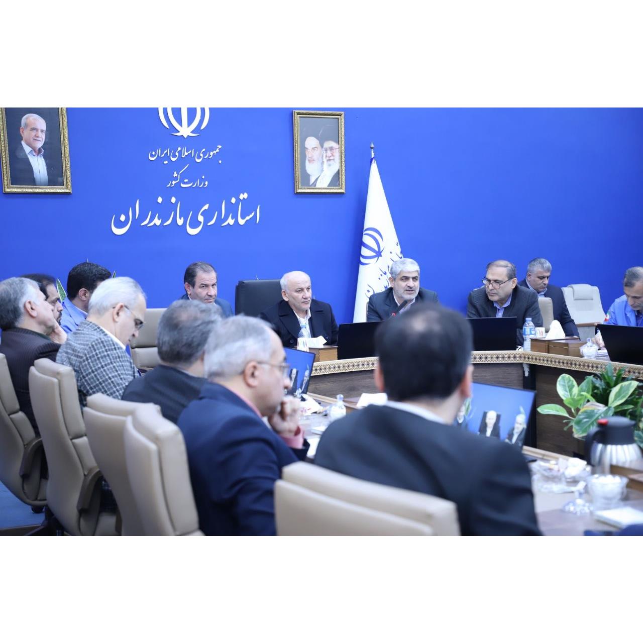 استاندار مازندران در شورای برنامهریزی مازندران: خدمات به معلولان بدون کاغذبازی ارائه میشود/توانبخشی و سالمندی جمعیت در اولویت برنامههای توسعه مازندران